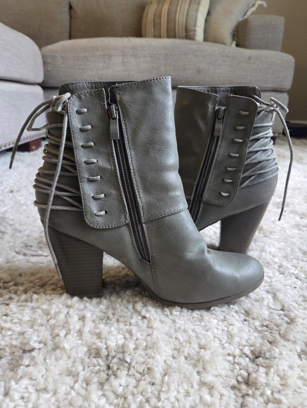 Vintage Juicy Couture Aspen Leather Heeled Bootie Grey - Picture 3 of 8